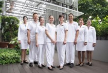 庆祝护士节:新加坡护理的历史